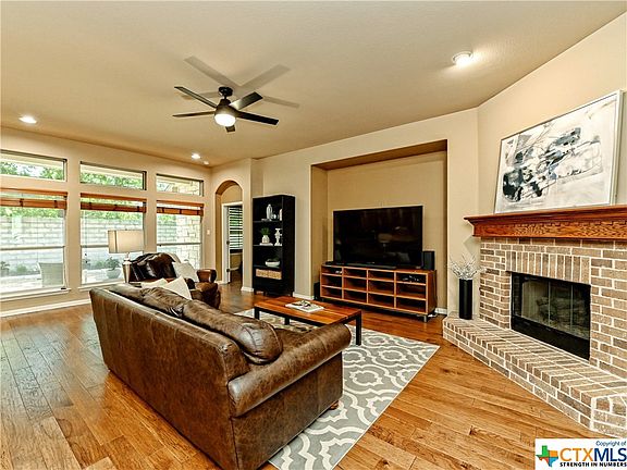 3rd image of 2808 Plantation Dr