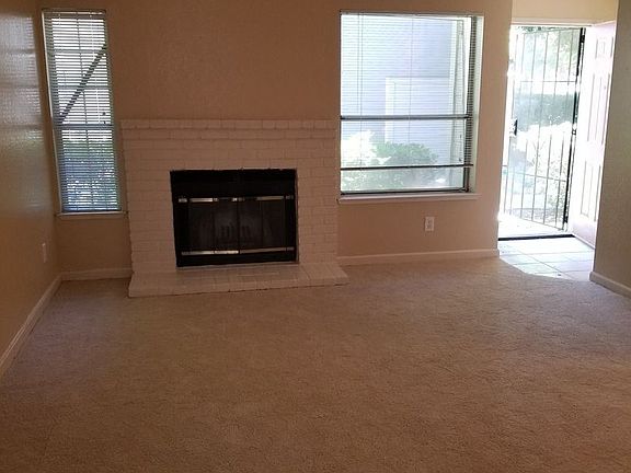3rd image of 9115 Newhall Dr APT 1