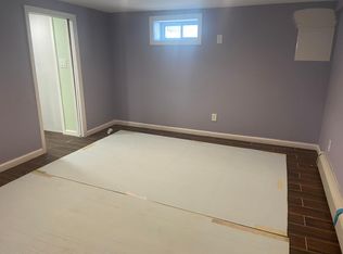 12 Fairmount St, Valley Stream, NY 11580