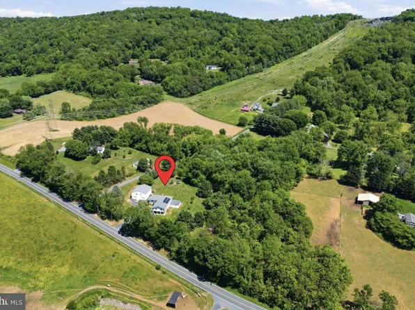 2915 Fry Rd, Jefferson, MD 21755
