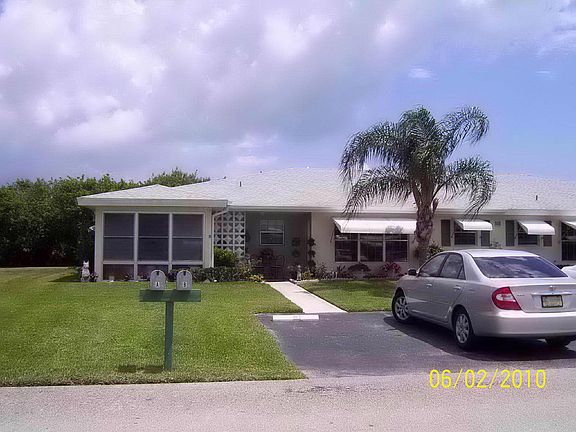 2nd image of 906 Savannas Point Drive E #B
