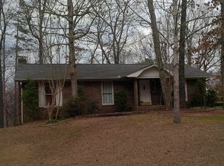 214 Wood Valley Dr, Westminster, SC 29693