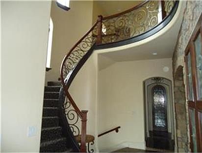5th image of 11911 W 155th Ter