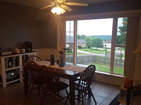 3rd image of 3014 Mitchell Dr