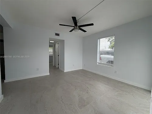 5990 NE 4th Ct #3 Photo 1