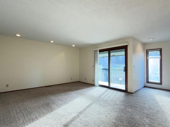 Fairway Hills Doral Apartments