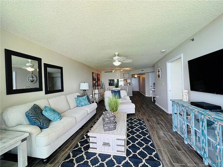 8880 S Ocean Dr #402 — Photo 32