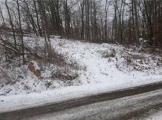 68 Township Rd, Frazeysburg, OH
