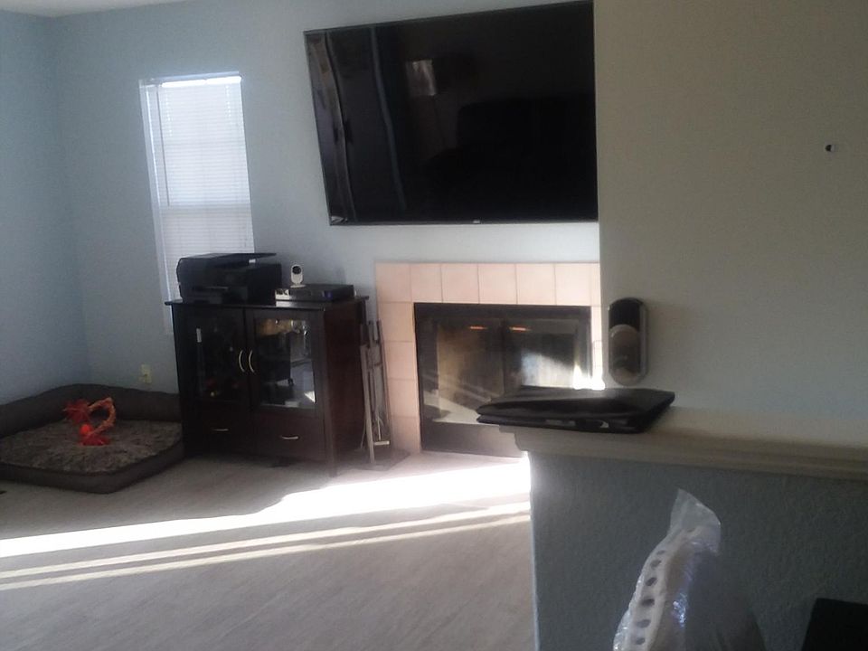 Living room (from dining area)