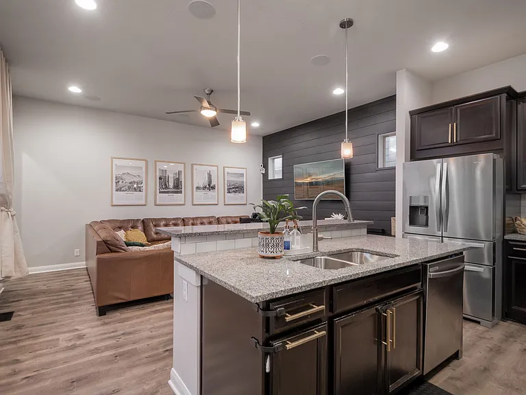 1385 W 66th Pl — Photo 10