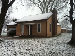 707 N Madison St, Lincoln, IL 62656