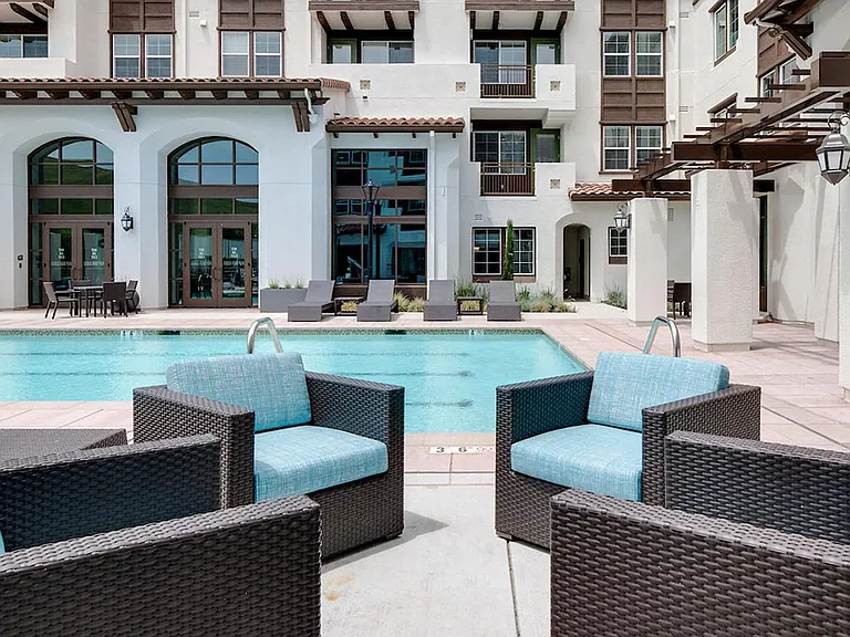 Deer Creek Apartments — Photo 42