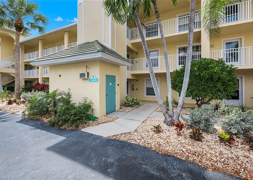 1st image of 15495 Cedarwood LN #204