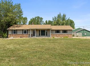 4701 Luce St, Jenison, MI 49428