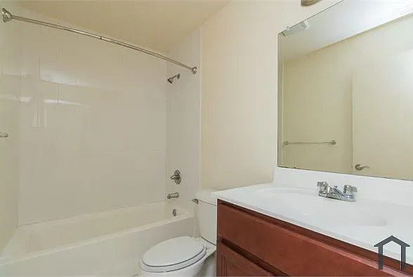 1505 W Master St #2 — Photo 17