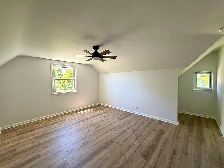 1699 Warrensville Center Rd — Photo 22