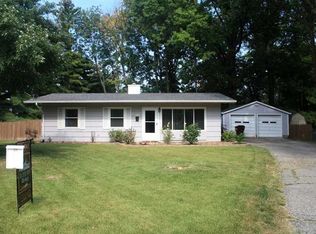 210 Crestwood Dr, New Whiteland, IN 46184