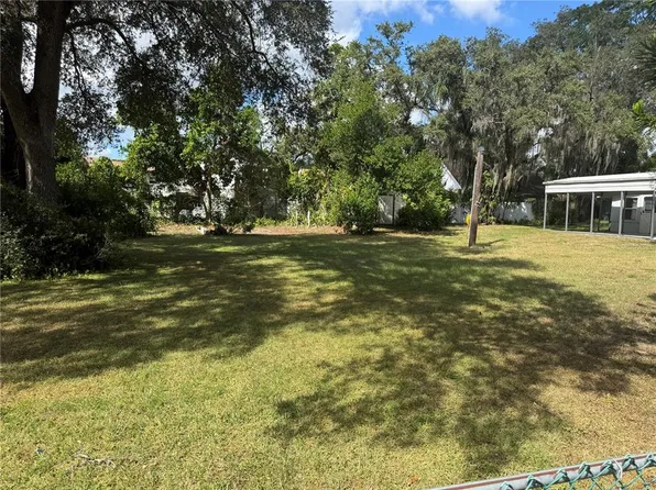 9614 N Hartts Dr Lot 17-18, Tampa, FL 33617