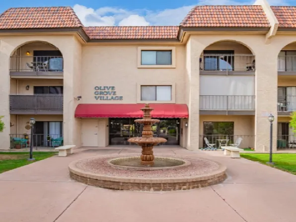 3033 E Devonshire Ave Unit 2027, Phoenix, AZ 85016