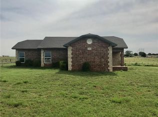 2910 S Randall Ave, Elk City, OK 73644