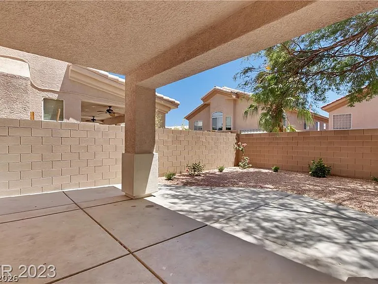3816 Cape Royal St — Photo 39