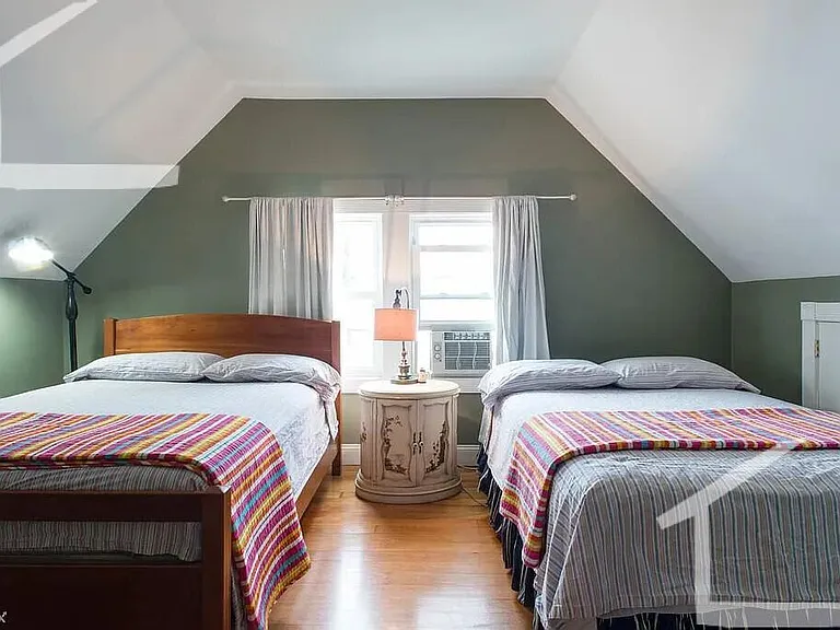 11 Holman St #2 — Photo 30