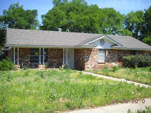 1st image of 607 Burnwood Dr