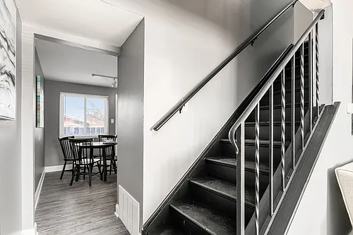 Courtyard Townhomes Photo 1