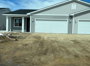 1317 Rose St, New Richmond, WI 54017