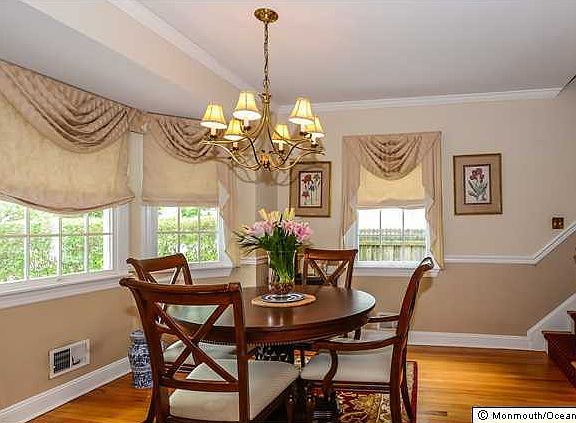 5th image of 32 Monmouth Parkway