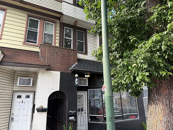 2nd image of 7926 Frankford Ave Floor 2
