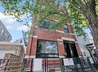 1811 W 17th St #102, Chicago, IL 60608