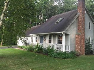 7 Nicole Cir, Southampton, MA 01073