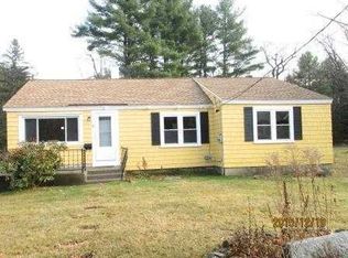 15 Fairview Rd, Lunenburg, MA 01462