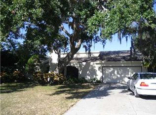 3715 Kingston Blvd, Sarasota, FL 34238