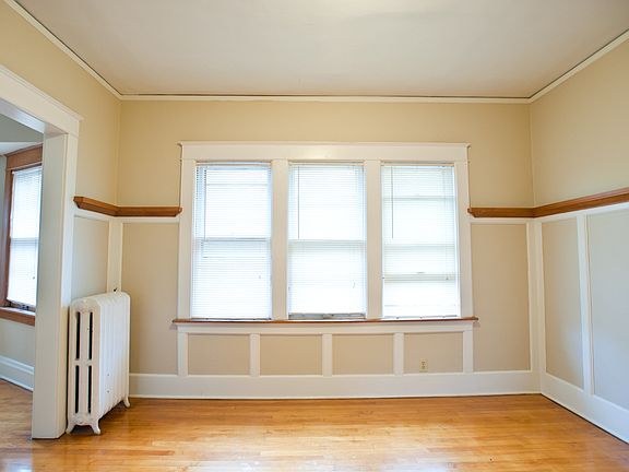 5th image of 2904 N Bartlett Ave #5
