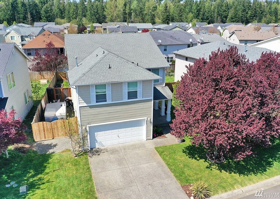 1st image of 9417 184th St E