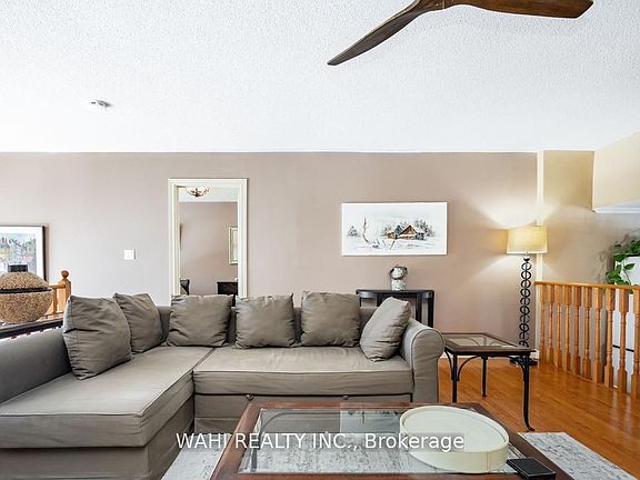 5th image of 1336 Maple Rd