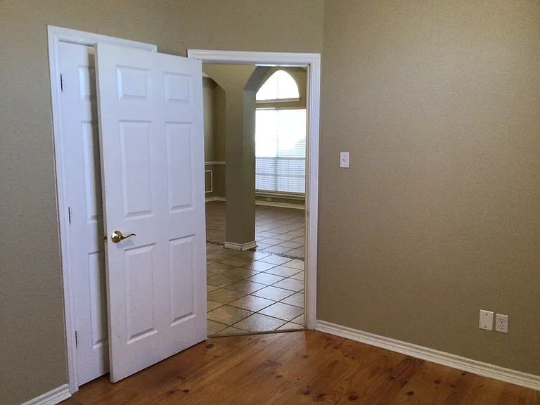 7508 Creek Meadow Dr — Photo 17
