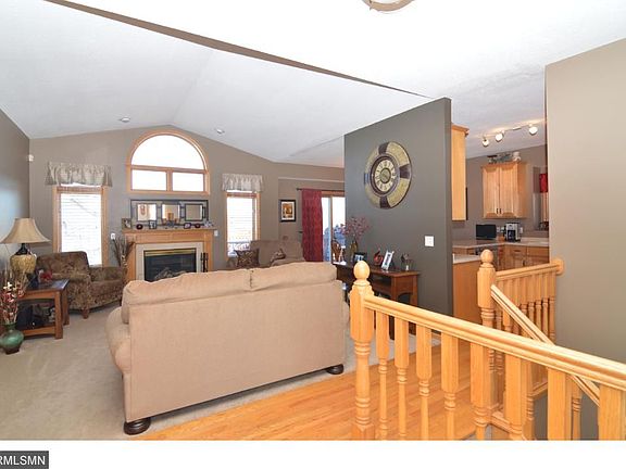 2nd image of 21336 Goldenrod Ln