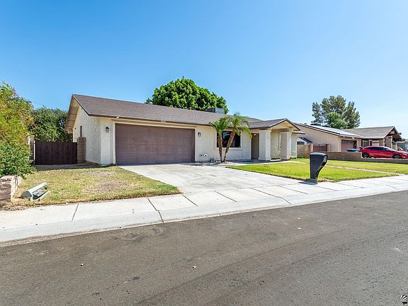 4th image of 3018 W 11th Ln