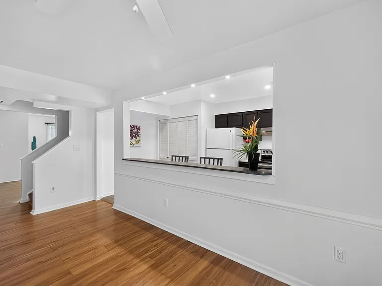 1512 Lakeview Ave — Photo 10
