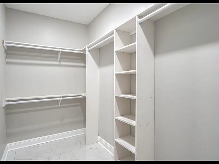 5460-54 N Rampart St — Photo 10