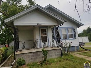 1644 SW Buchanan St, Topeka, KS 66604