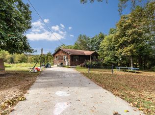 131 N East End Rd, Strawberry Plains, TN 37871