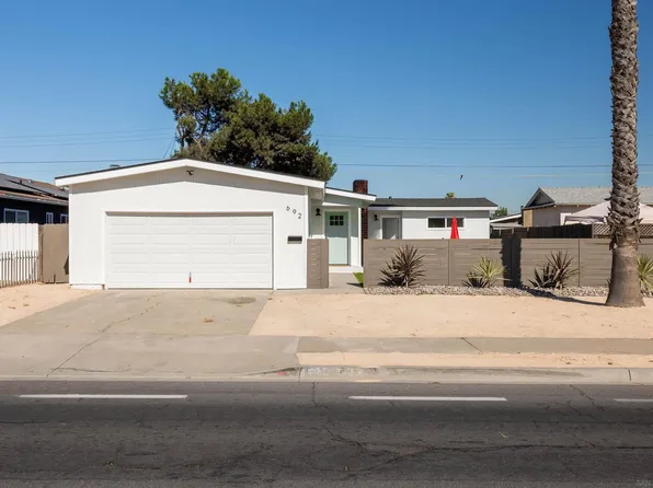 692 W Chase Ave, El Cajon, CA 92020