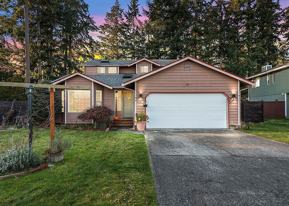 1st image of 9019 Wendy Dr SE