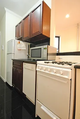 Rented by Citi Habitats | media 6