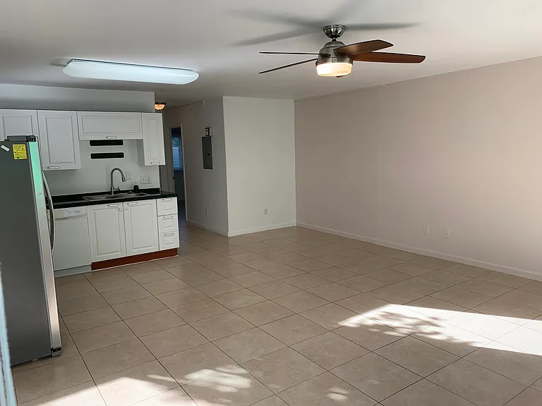 647 Hind Iuka Dr — Photo 12