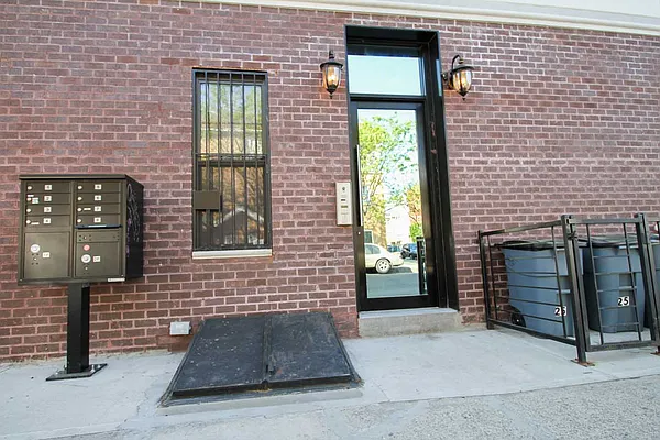 Rented by Nooklyn NYC LLC | media 91